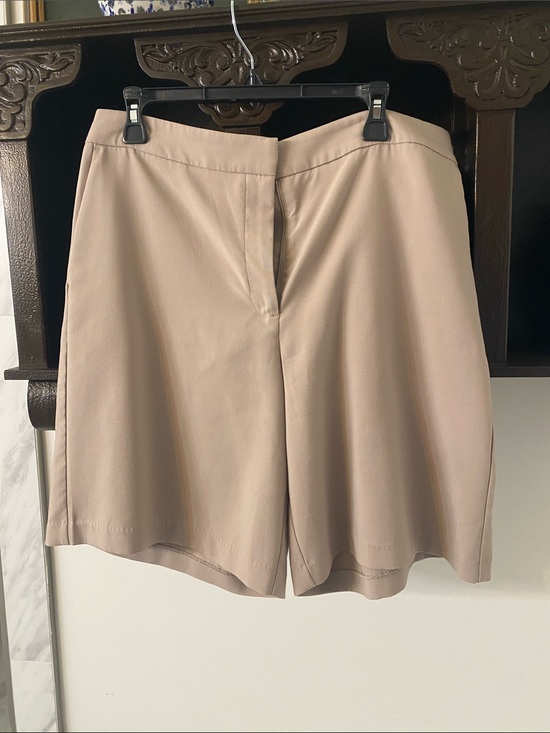 Nicole Miller Pants - Nicole Miller Beige Tailored Bermuda Shorts